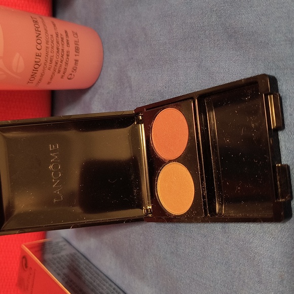 Lancome Makeup Set ALL NEW - Picture 3 of 7